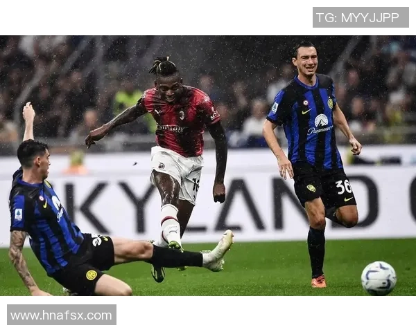 德甲精彩对决AC米兰逆转曼联神奇扑救点燃全场激情