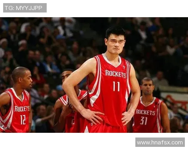 姚明重返赛场引发热议CBA传奇球员再度展现风采与激情