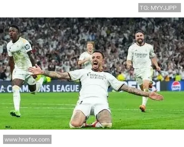 意甲赛场惊现冷门里昂在补时阶段绝杀巴萨引发全场狂欢 意甲赛场惊现冷门里昂在补时阶段绝杀巴萨引发全场狂欢