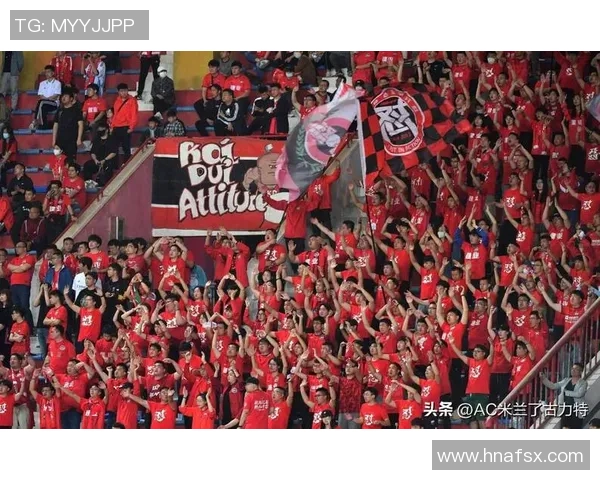 中超精彩对决AC米兰与里昂握手言和绝杀瞬间引发全场沸腾