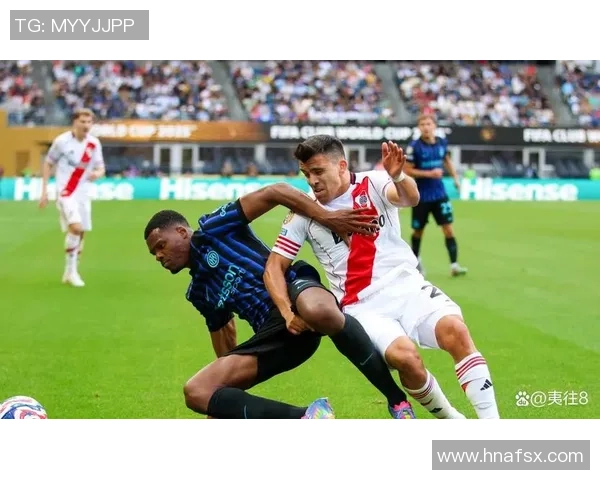 中超精彩对决切尔西与国米激战成平局引发全场热议 中超精彩对决切尔西与国米激战成平局引发全场热议