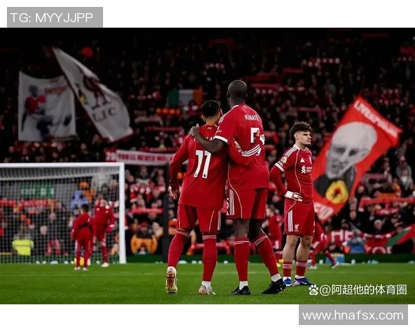 友谊赛激战:拜仁与阿森纳1比1平局红牌争议引发全场热议 友谊赛激战:拜仁与阿森纳1比1平局红牌争议引发全场热议