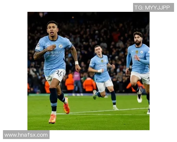 欧冠激战曼城逆转波尔图全场沸腾瞬间引发热议与焦点解析